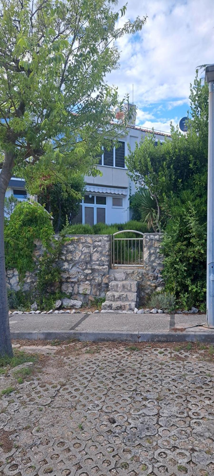 Sara M Appartement *
